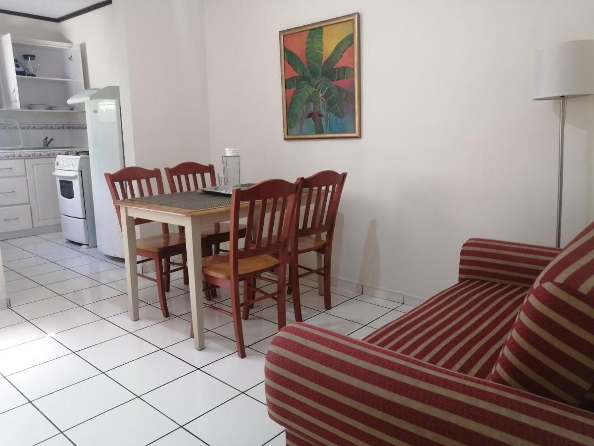 Hotel Villa Serena San Benito San Salvador Eksteriør billede