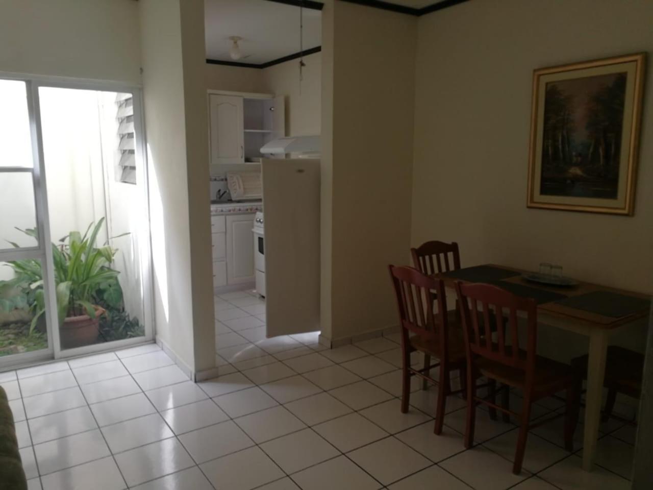 Hotel Villa Serena San Benito San Salvador Eksteriør billede